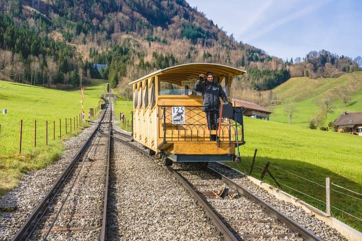 Stanserhorn Cabrio Cable Car Half-Day Tour from Lucerne