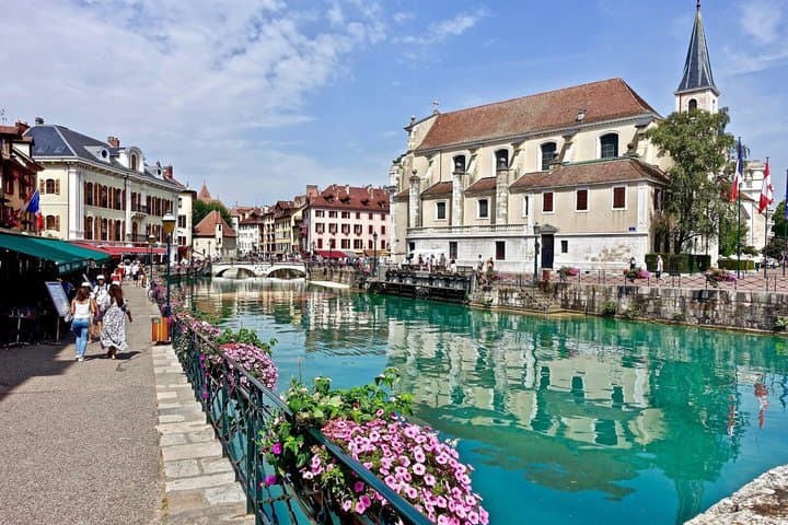 City Annecy Venice of the Alps Private van from Montreux