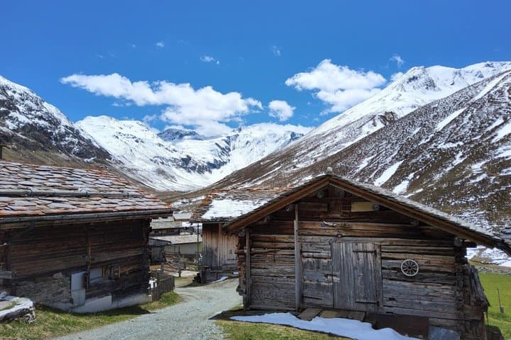 Day Trip to Juf Europe’s Highest Permanently Inhabited Village