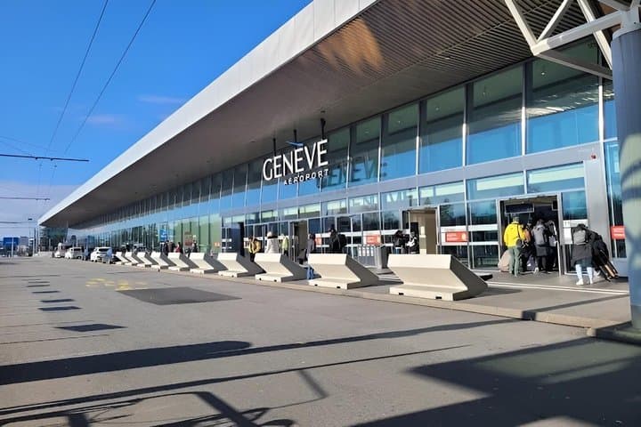Geneva Airport Private Transfer One Way or Round Trip City