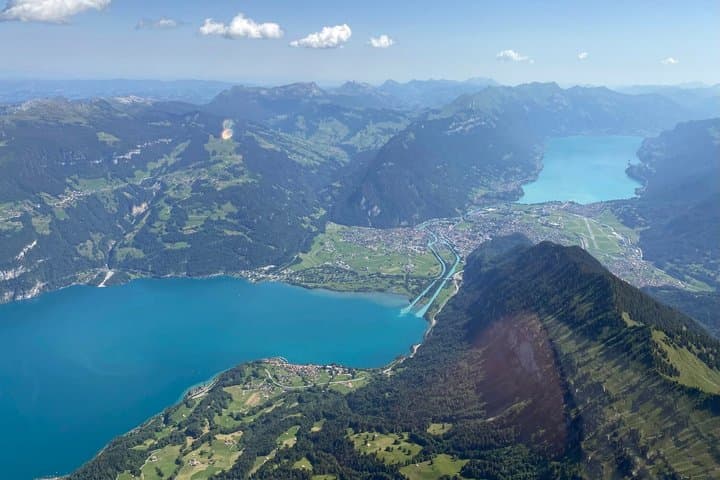 Helicopter flight with a stop at Villa Honegg for lunch