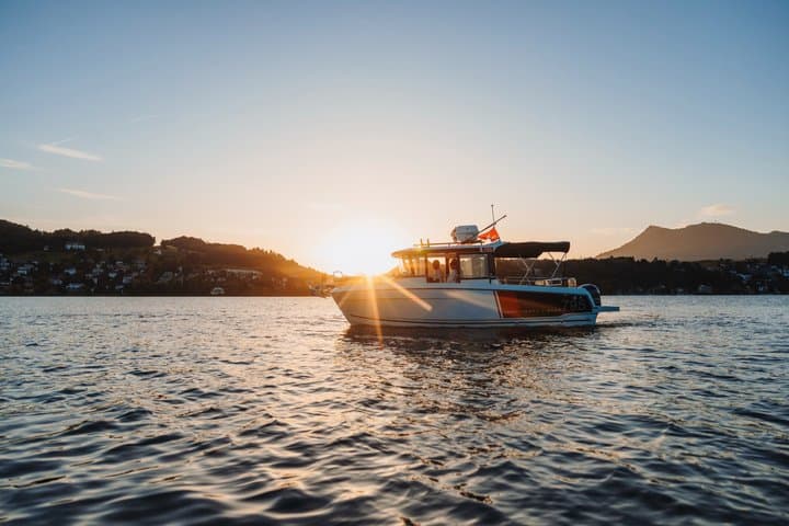 Customized Lake Lucerne Private Luxury Boat Cruise