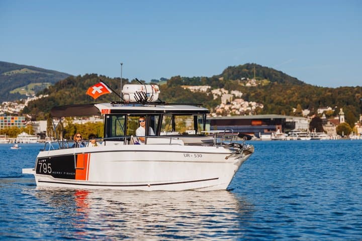 Customized Lake Lucerne Private Luxury Boat Cruise