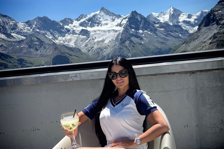 Zurich Day Trip to the Bernese Alps