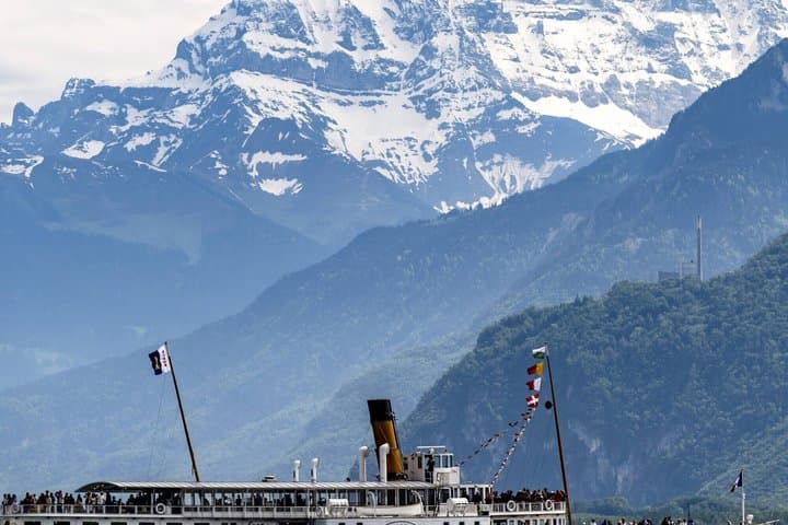 Lavaux Wine and Vineyard Experience with Boat Cruise