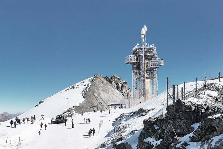 From Zurich: Mount Titlis & Private Fondue Small-Group Tour