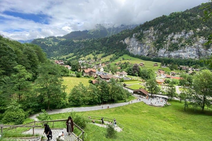 Interlaken Panoramic Glass Roof Bus to Grindelwald Lauterbrunnen