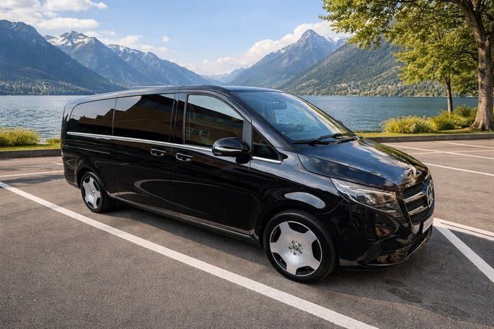 Gruyères Château Cheese and Chocolate Van Private from Geneva