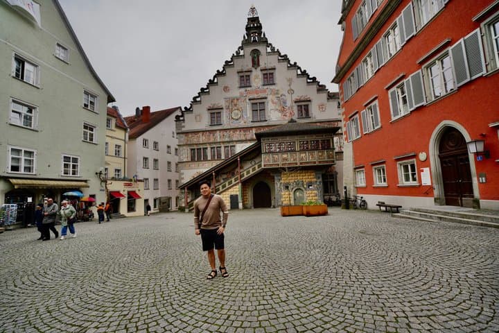 Private 4 Countries in One Day Tour from Zurich