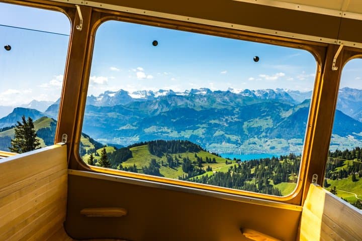 Mount Rigi Day Pass with Cogwheel Train and Cable Car