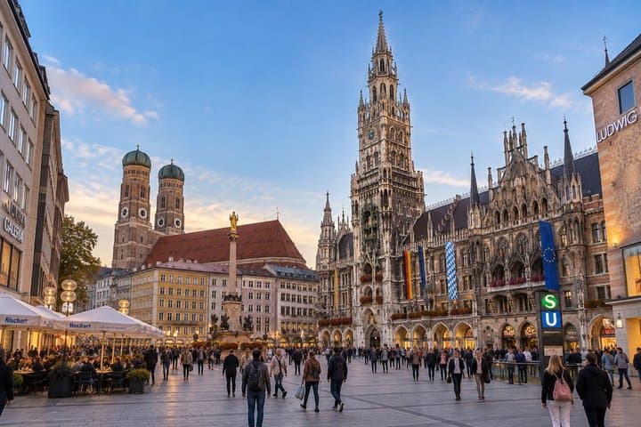 Zurich to Munich Private Transfer Airport or City Door to Door