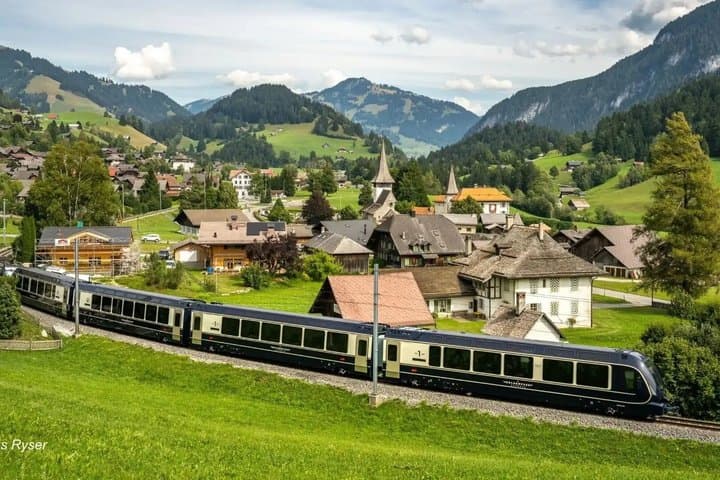 Scenic Switzerland with Golden Pass Express - Trip from Geneva