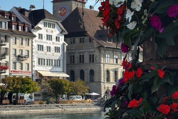 Lucerne Walking Tour and Mt. Pilatus Winter Adventure