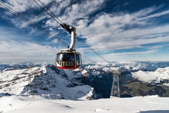 Zurich: Lucerne & Mount Titlis with Rotair Cable Car & Ice Flyer