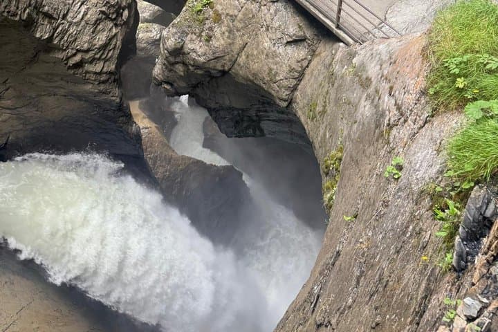 Private Bernese Oberland Tour: Grindelwald & Lauterbrunnen