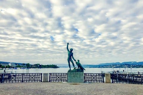 Discover Montreux’s most Photogenic Spots with a Local