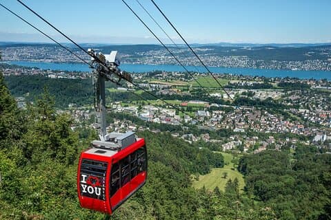 Culinary Tour from Zurich with Traditional Swiss Cheese Fondue Dinner