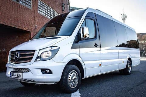 Zurich to Milan one way Private Transfer