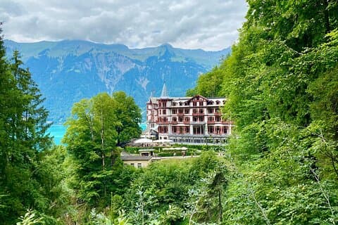 Crash Landing on You Private Switzerland Day Tour from Zurich or Lucerne (CLOY)