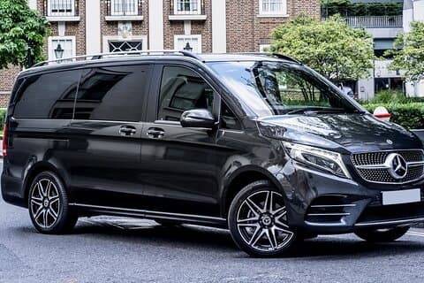 Private Transfer: Zurich or Airport ZRH to Basel by Luxury Van