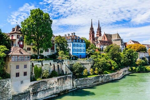 Basel Scavenger Hunt & Highlights Self-Guided Walking Tour