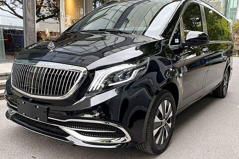 Geneva Airport (GVA) Private Transfer to Geneva/Lausanne/Chamonix