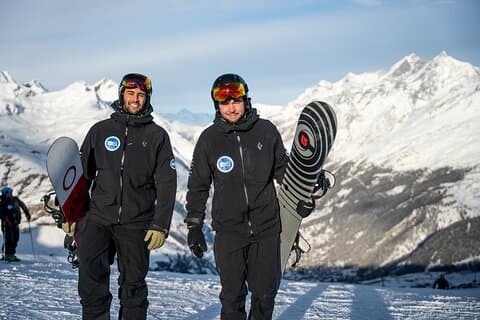 Full Day Private Snowboarding Lesson in Zermatt