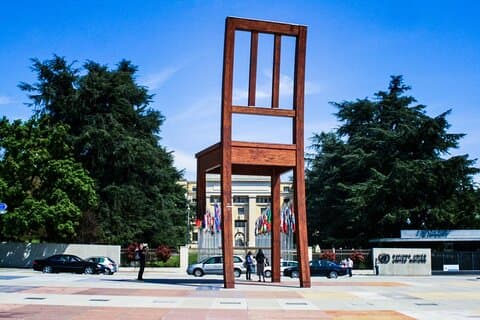 Geneva walking tour: International Diplomatic Heritage