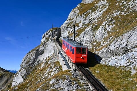 Guided Daytrip to Mount Pilatus and Lucerne from Zurich