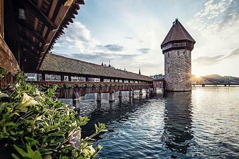 Lucerne City Pilatus Highlights and 9 Hours Mount Titlis Day Tour