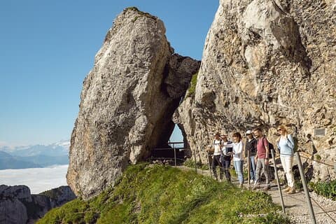 Swiss BBQ & Hike Experience – with Mount Pilatus Ticket