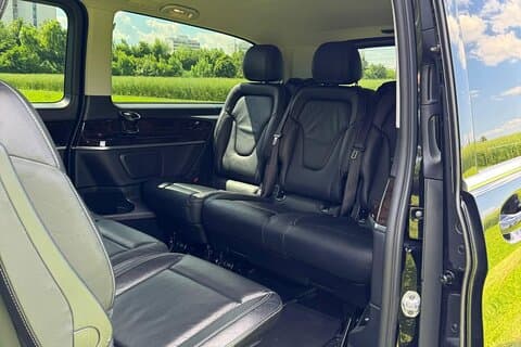 Chauffeur service throughout Switzerland