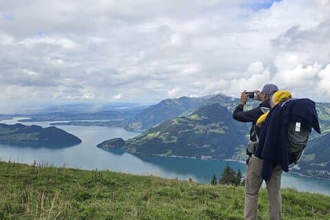 Lake Lucerne and Local Cheese Tasting (Private Tour)