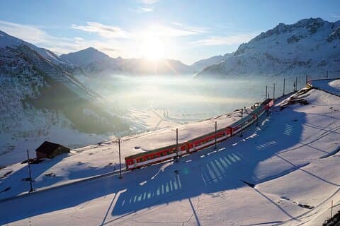 Glacier Panoramic Express Views, Fondue and Lucerne from Zurich
