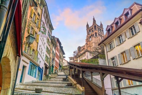 Guided group walking tour of the old town of Lausanne