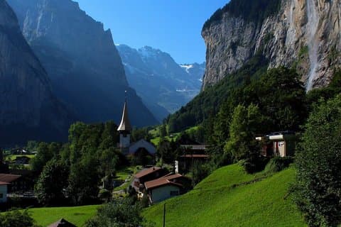 From Interlaken: Private Grindelwald and Lauterbrunnen Tour