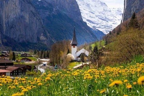 Private Day Tour to Interlaken,Lauterbrunnen & Alpine Gorge Walk