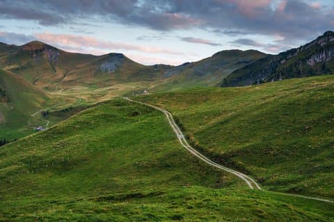 Stoos Ridge Panorama Hike | From Lucerne