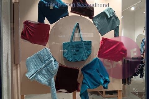 Responsible Shopping Tour in Basel's Old Town