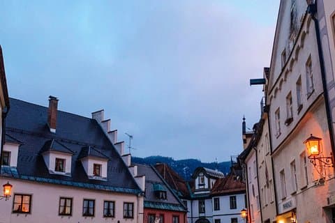 Private Transfer from Lucerne to Füssen with St. Gallen Stop