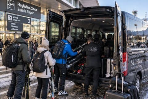 Zurich Airport to Arosa Lenzerheide Transfer with Ski Van