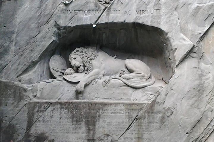 Lion monument