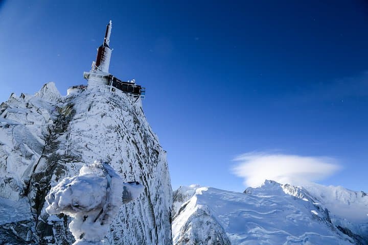 Private Transport to Chamonix from Geneva with driver-guide