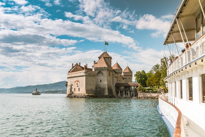 Vevey, Montreux, Chillon Day Trip from Geneva