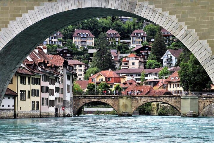 Bern Private Walking Tour with a Local