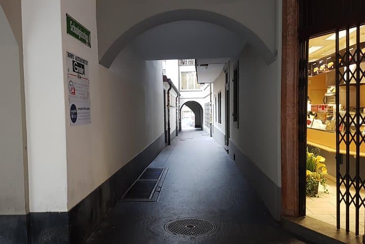 Exploring Bern City: Swiss Capital Private Walking Half-Day Tour