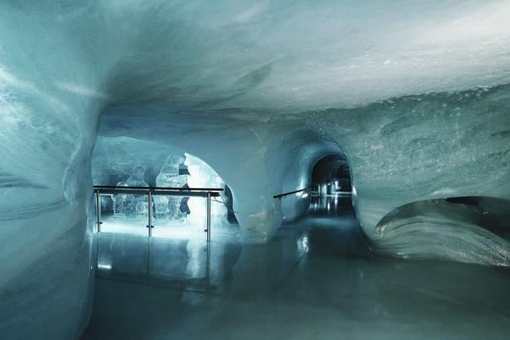 Ice Palace Jungfraujoch - Top of Europe