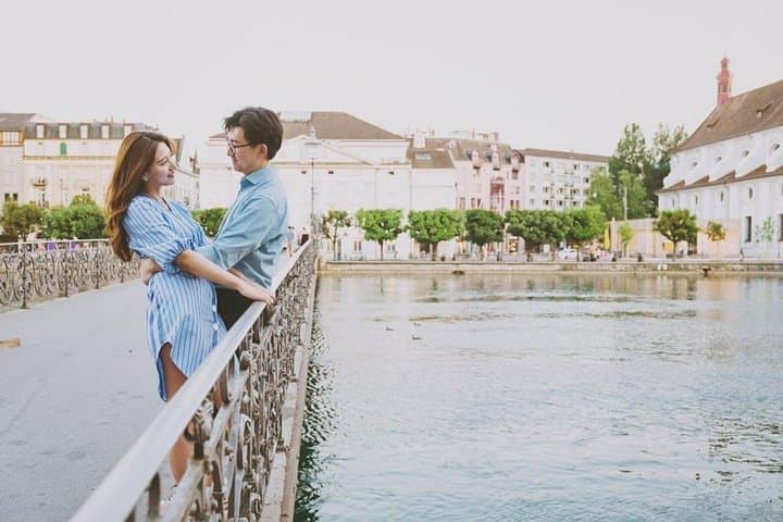 Private Photo Session with a Local Photographer in Zurich