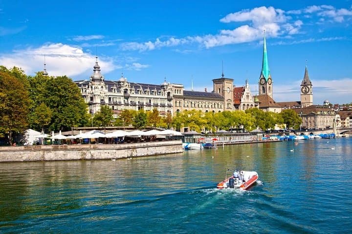 Zurich City Tour with Audio Commentary