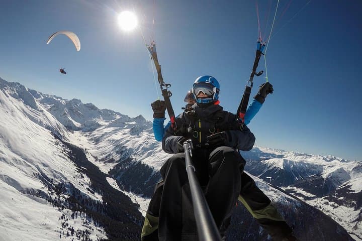DAVOS: Paragliding For 2 Passengers - Together In The Air! (Video&Photos Incl.)